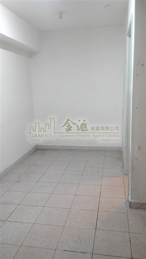 TIN MA COURT   Wang Tau Hom H W086506 For Buy