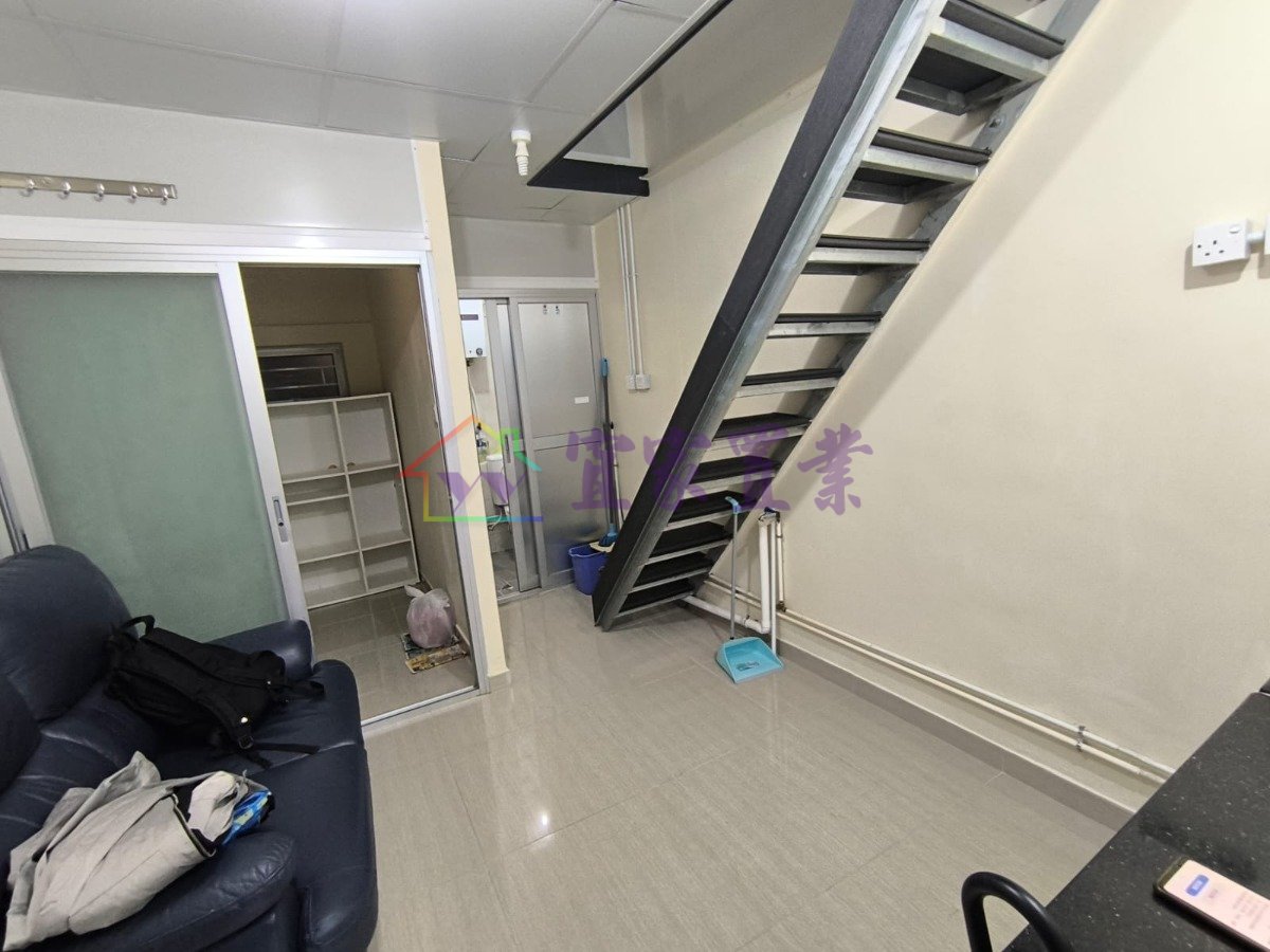 TAI WAI TSUEN Yuen Long 004551 For Buy