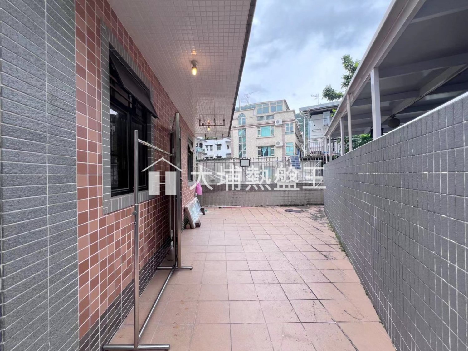 新屋仔