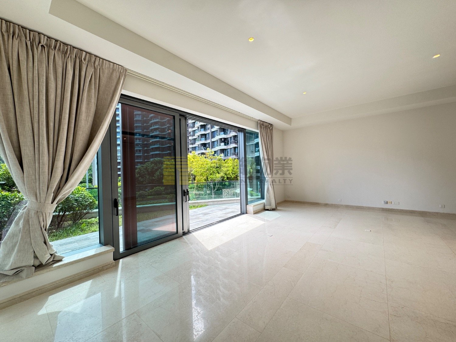 THE CAVARIDGE HSE Shatin All 1723402 For Buy