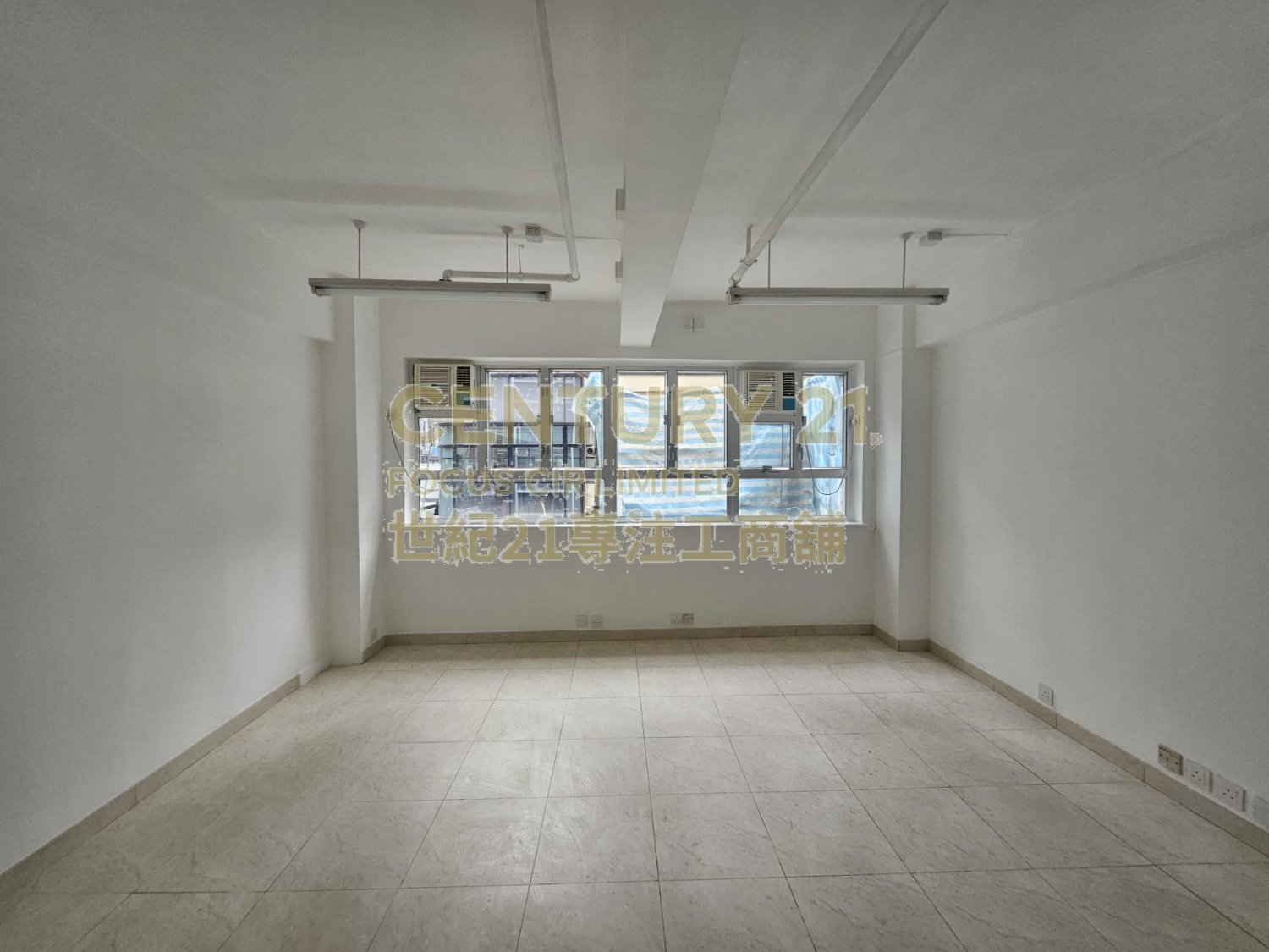 CHEONG K BLDG Central L K220933 For Buy