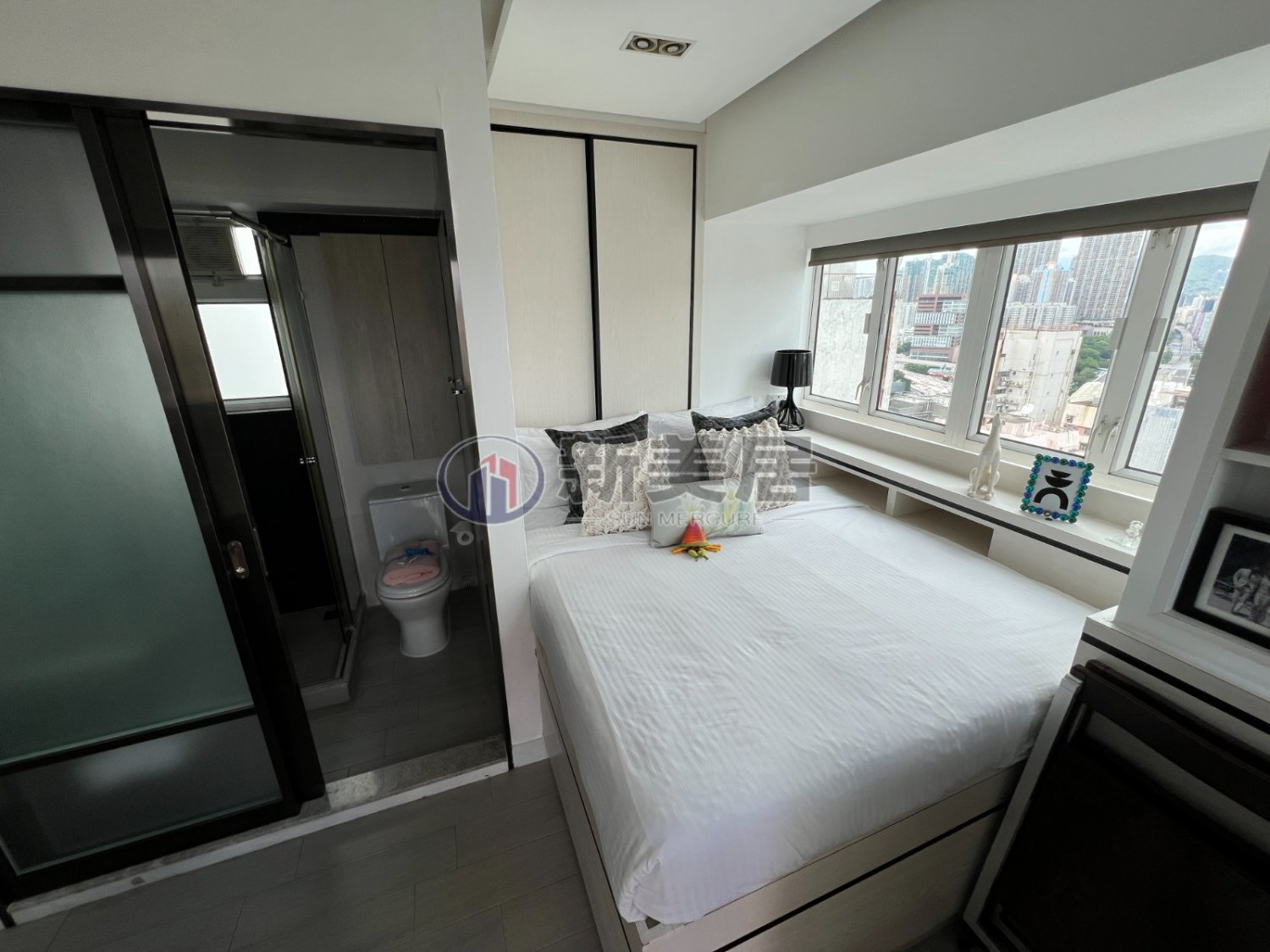LODGE Yau Ma Tei H 007613 For Buy