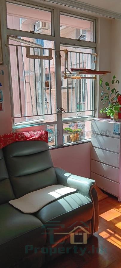 KWONG MING COURT PH 01 BLK D (HOS) Tseung Kwan O H F184035 For Buy