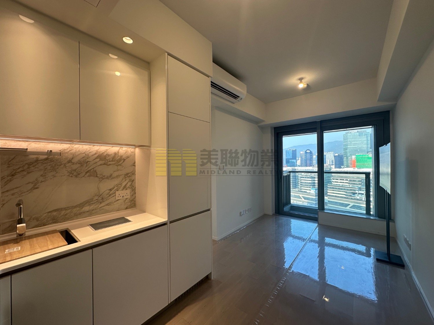 DOUBLE COAST III TWR 01B Kai Tak M 1781438 For Buy