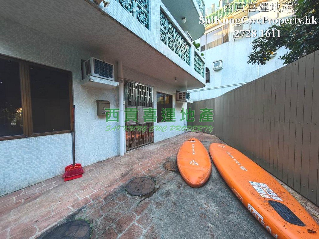 G/F with Garden*C/P*Clear Water Bay Road Sai Kung G 005371 For Buy