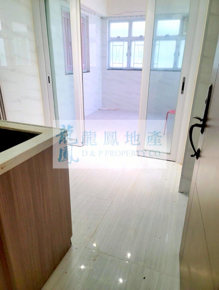 CHEONG FAI MAN Mong Kok M 1781300 For Buy