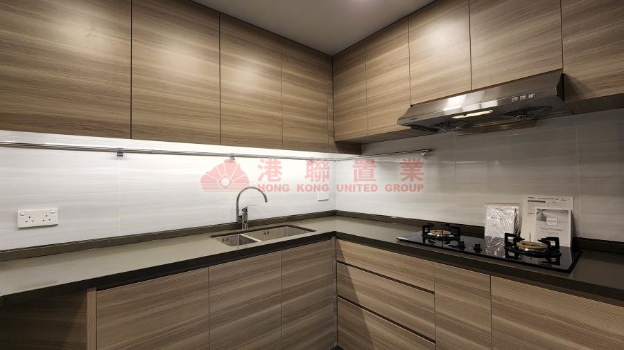 LAGUNA CITY PH 04 BLK 11 Lam Tin H L823176 For Buy