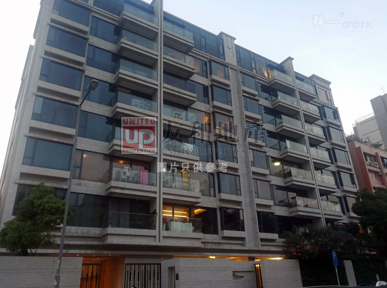 THE GRANDEUR BLK 02 Kowloon Tong L K147972 For Buy