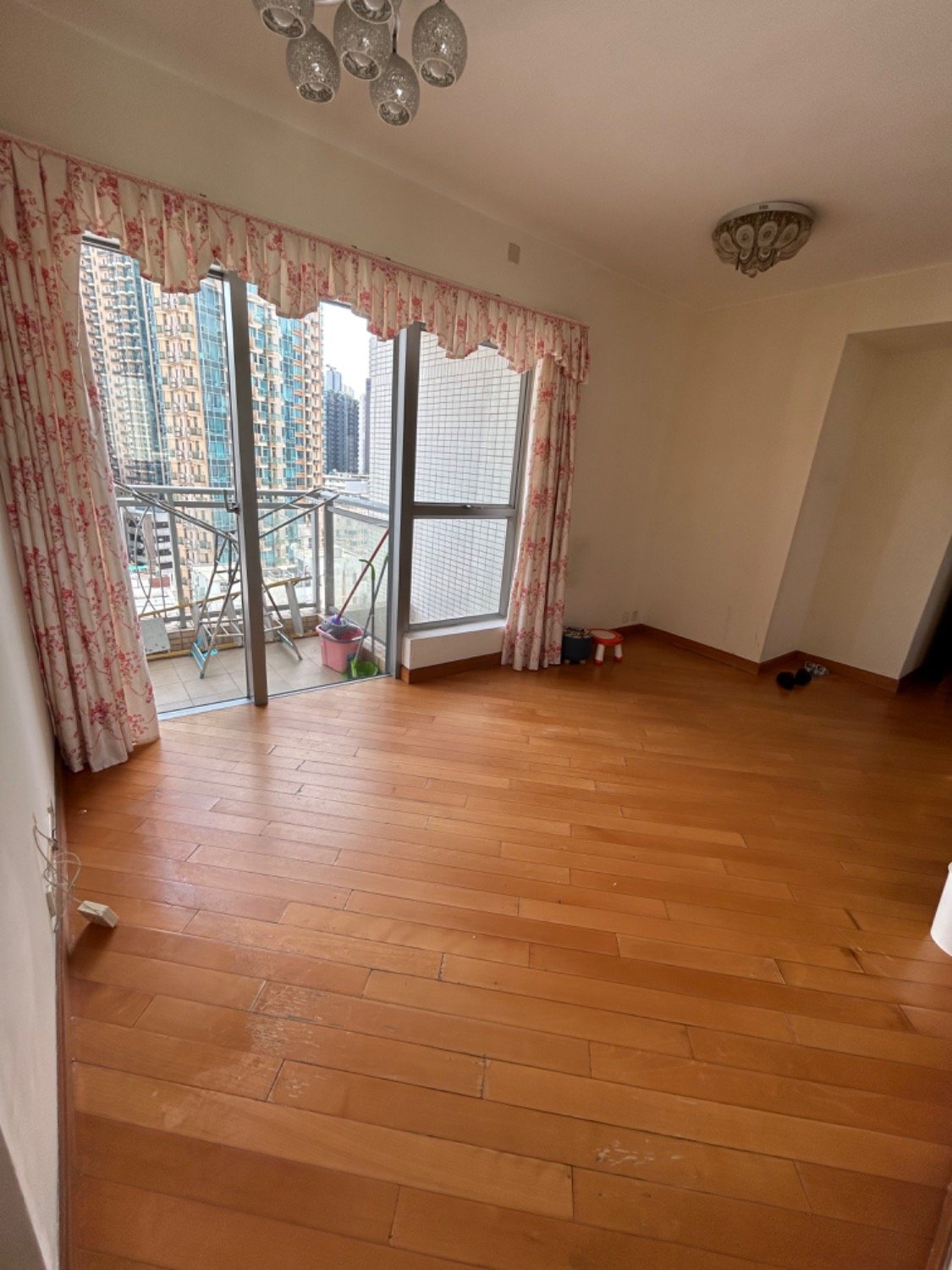 I-HOME Tai Kok Tsui M 1723814 For Buy