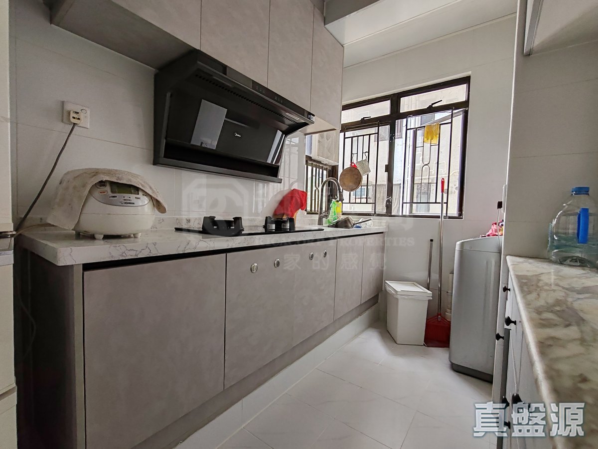 SHATIN PLAZA BLK A (RICHMOND TWR) Shatin H 1699212 For Buy