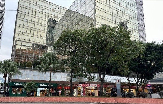 WING ON PLAZA Tsim Sha Tsui L C214113 For Buy