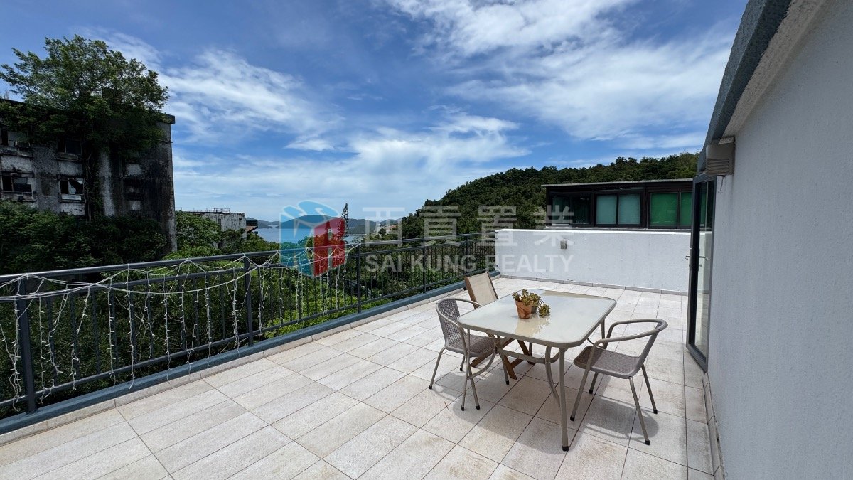 SILVER BAY GDN
