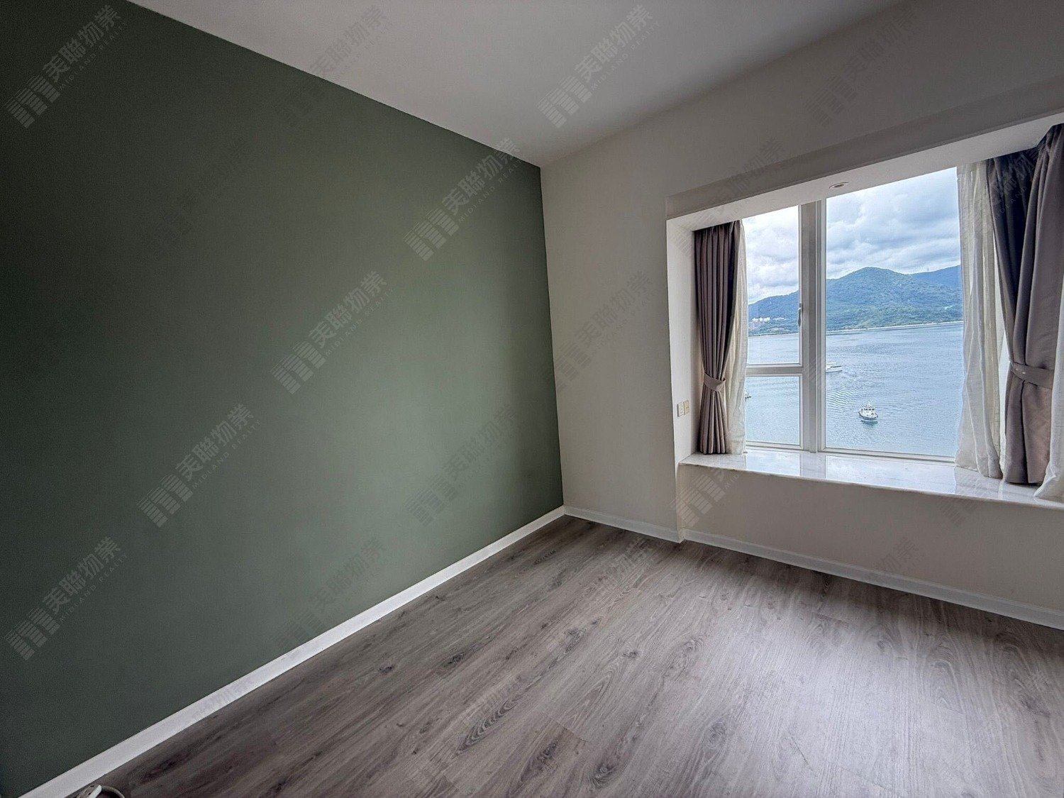 BEVERLY HILLS BOULEVARD DE FORET Tai Po 1745690 For Buy
