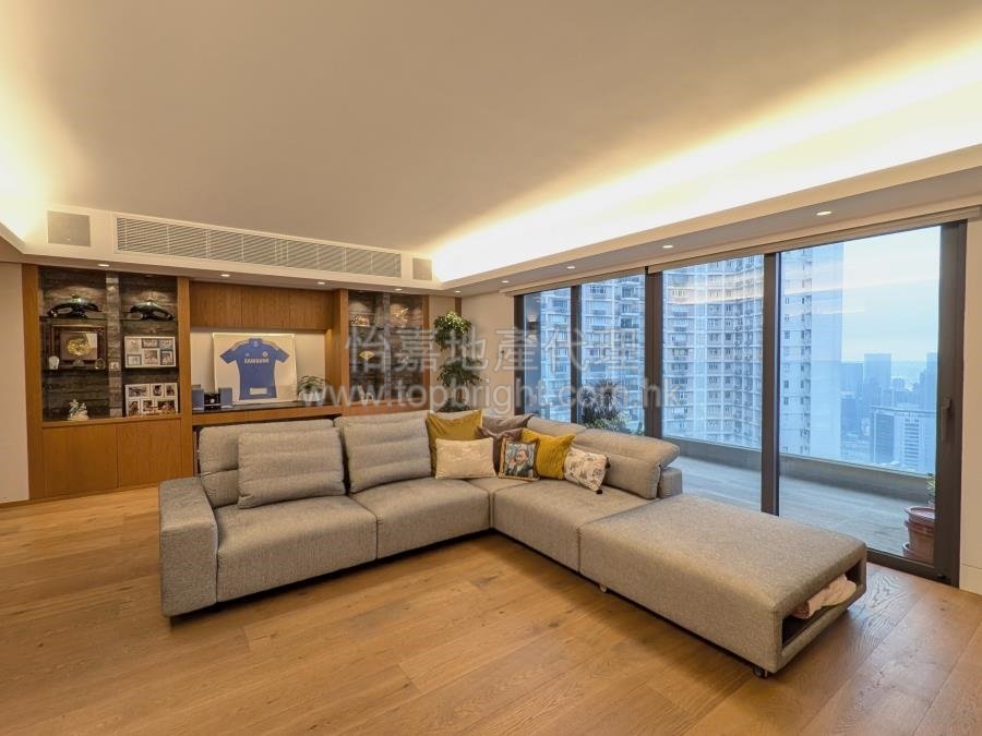 VILLA MONTE ROSA BLK A Mid-Levels East H 115160 For Buy