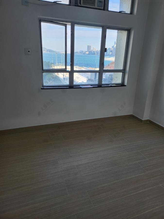WHAMPOA GDN SITE 10 BLK 02 Hunghom L 1763116 For Buy