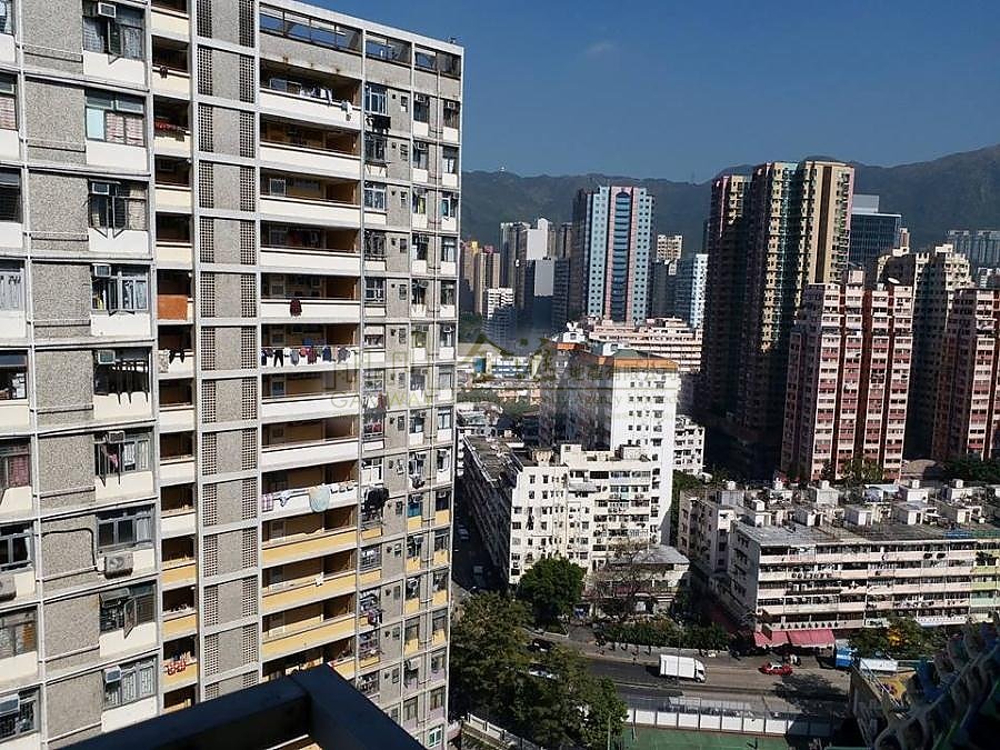 TUNG TAU EST  Kowloon City H S137345 For Buy