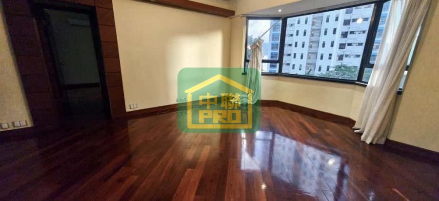 HILL LODGE Shatin L T177446 For Buy