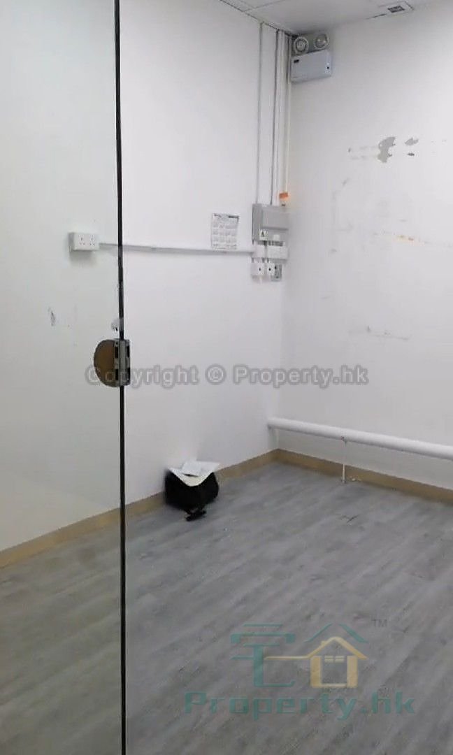 WELL ON GDN THE POPSTAR Tseung Kwan O L K221205 For Buy