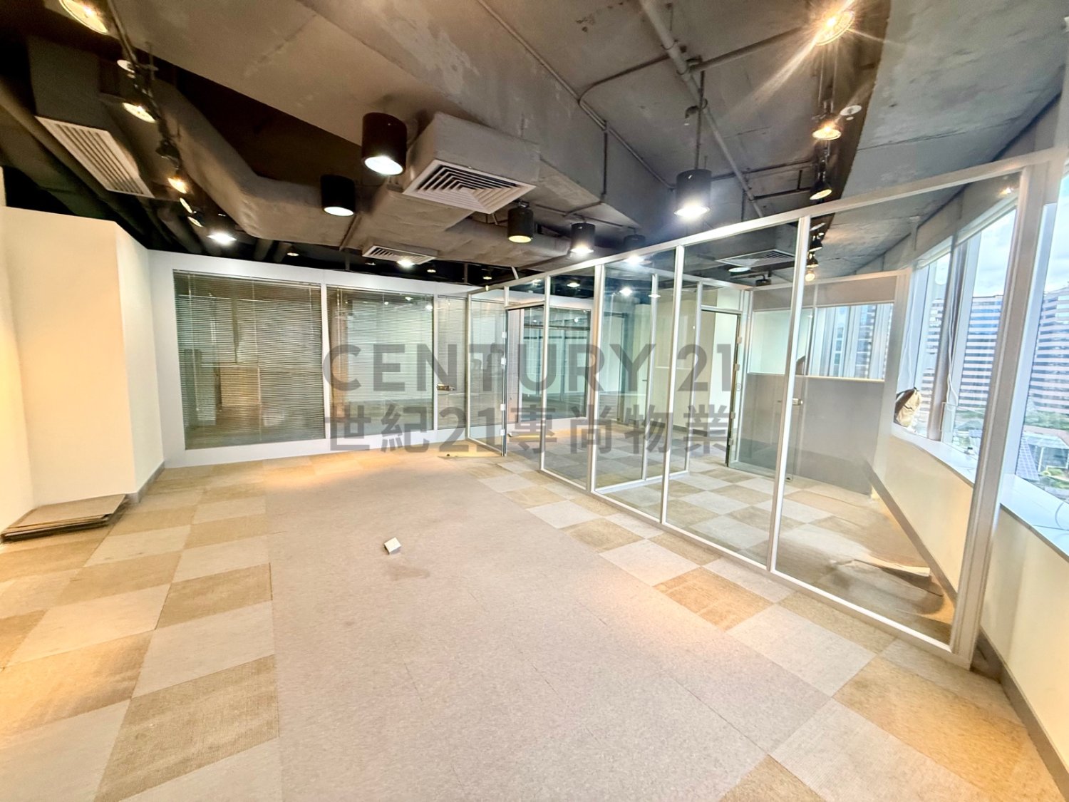 ENTERPRISE SQUARE PH 03 Kowloon Bay M C002633 For Buy