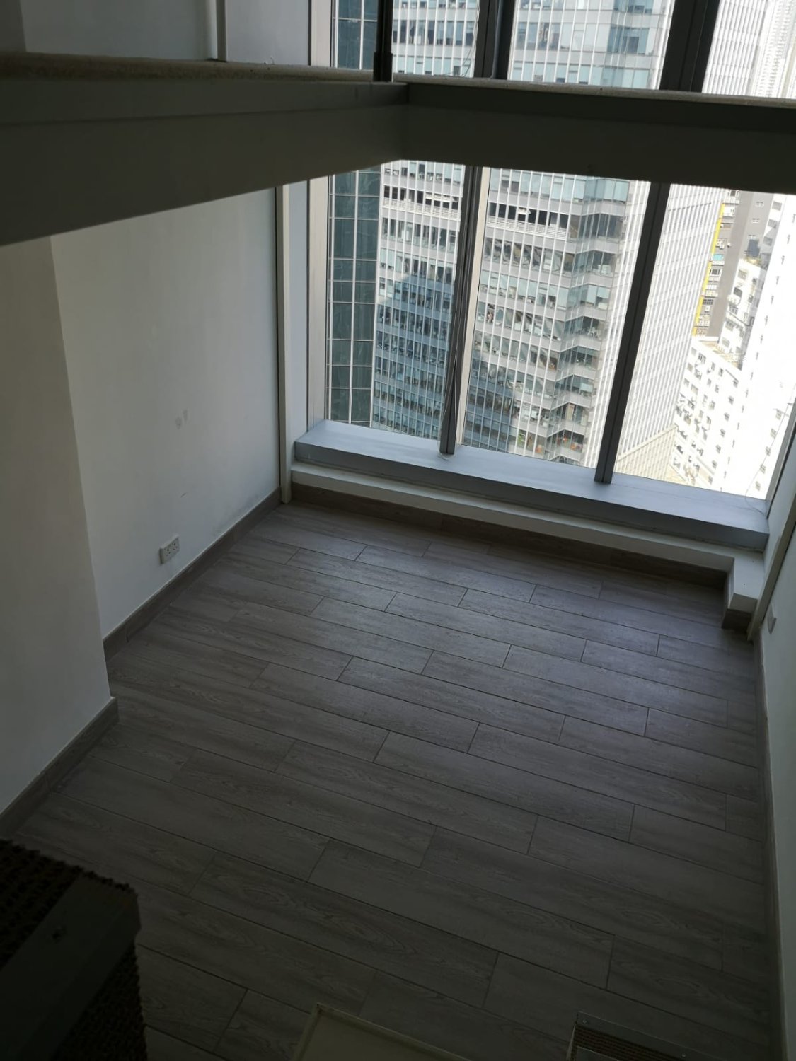 THE STAR Kwai Chung H C221395 For Buy