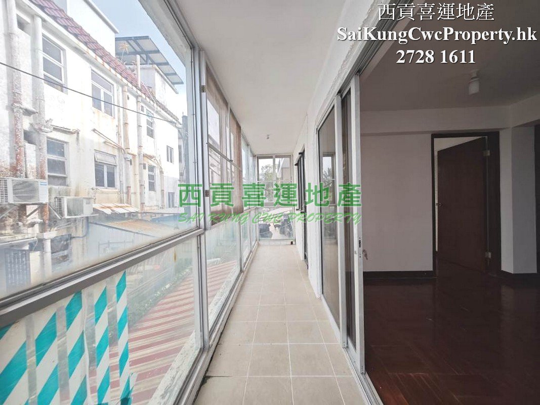 1/F with Balcony*Quiet Mid-Level Sai Kung 032740 For Buy