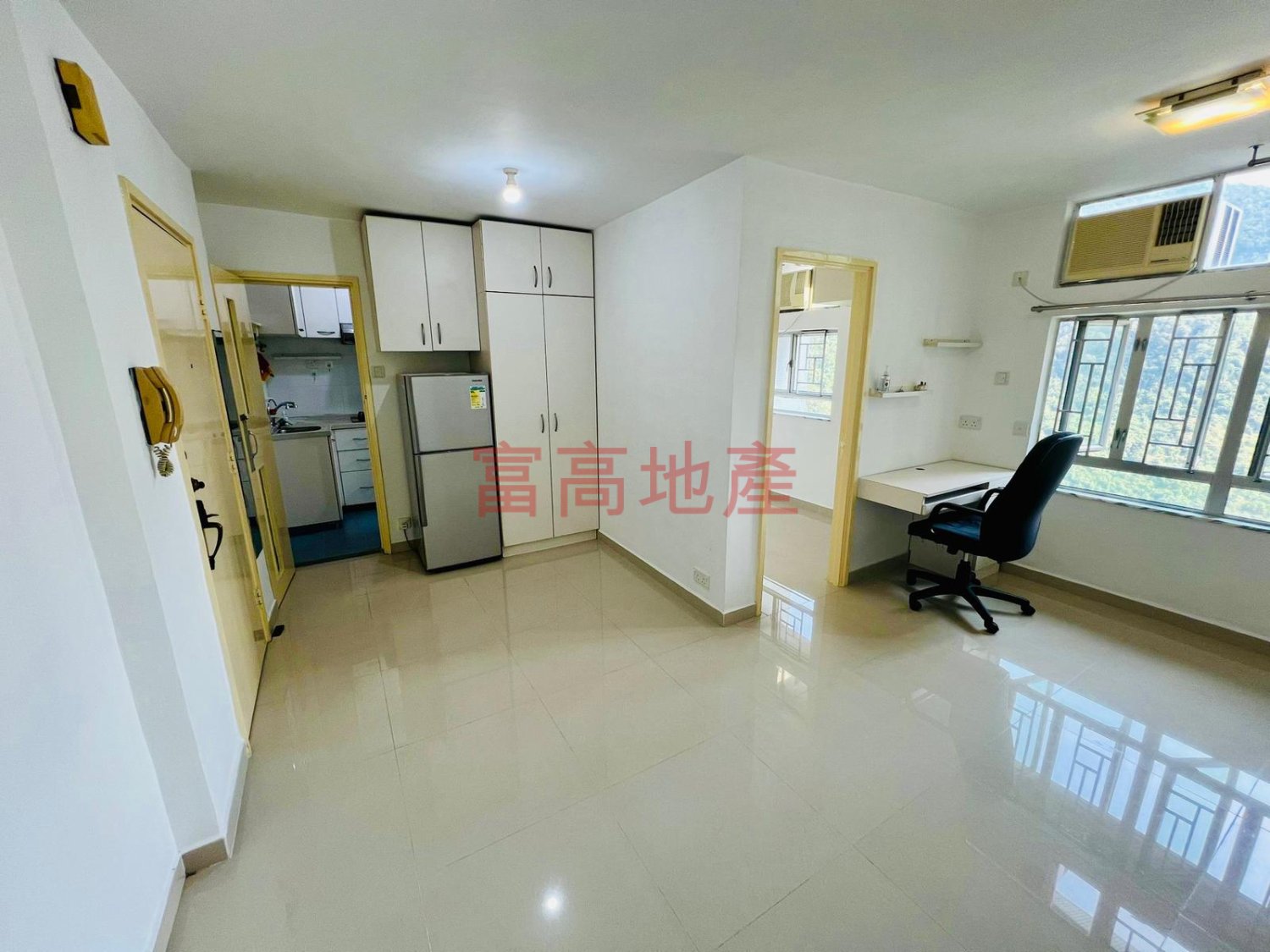 KAM YING COURT BLK K KAM YEE HSE (HOS) Ma On Shan H 011148 For Buy