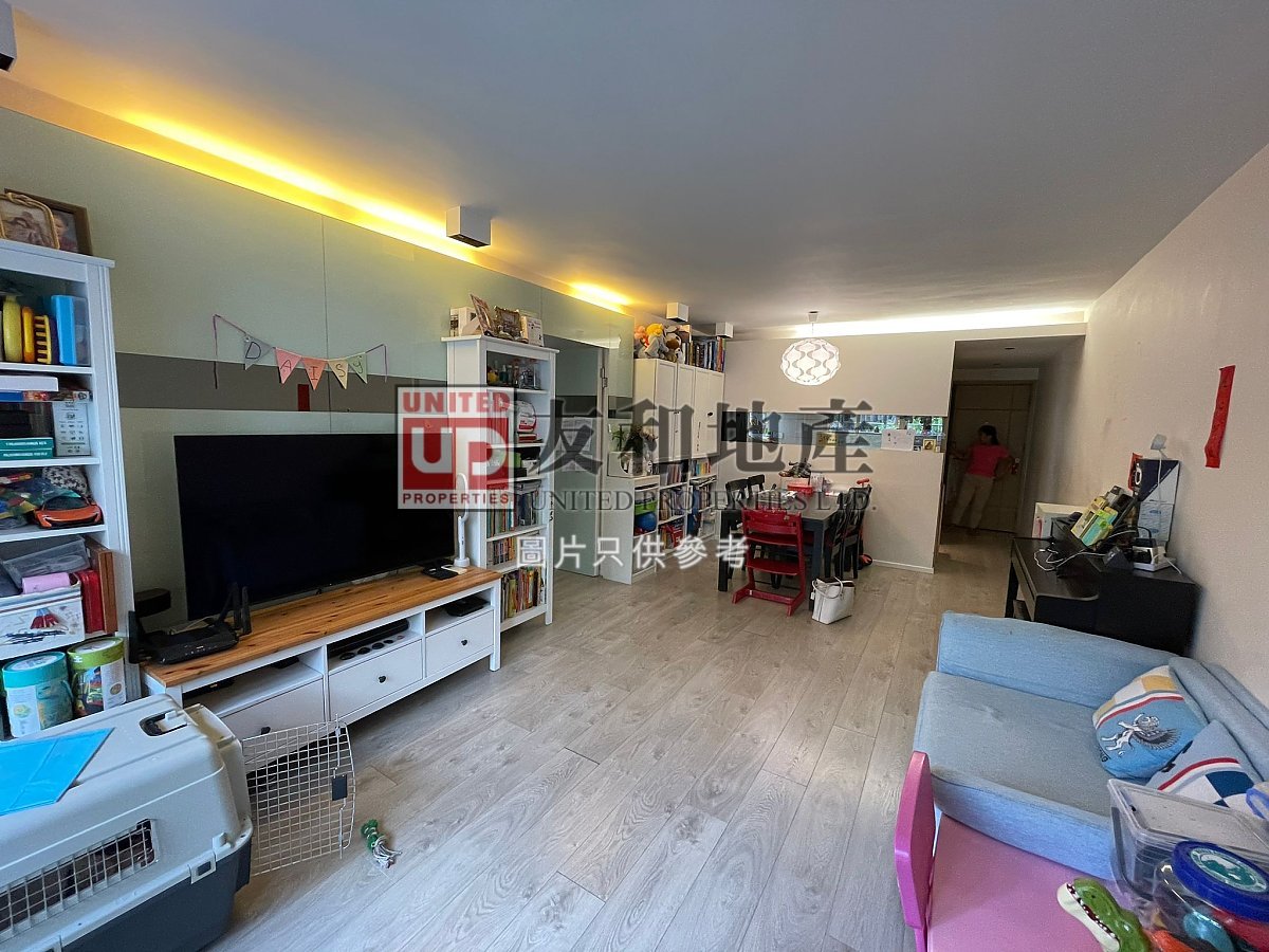 BEACON HTS  Shek Kip Mei H K140353 For Buy