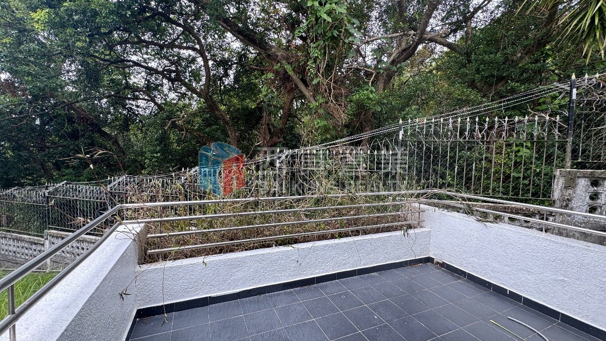 FLORAL VILLAS APT (1-28) Sai Kung 002993 For Buy