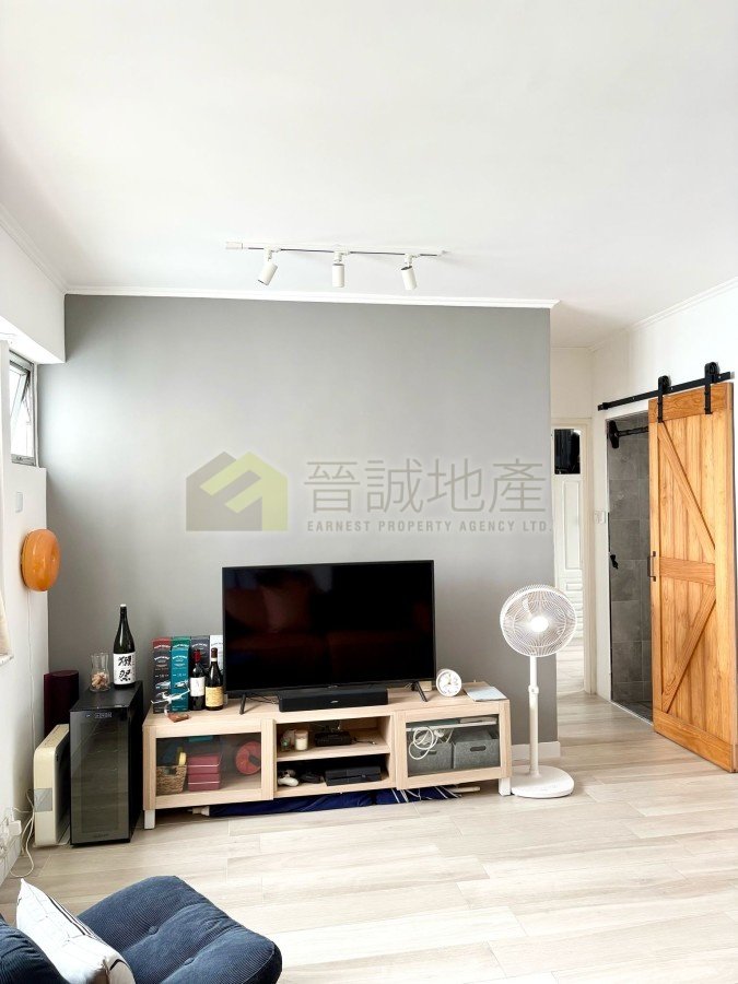 SEAVIEW GDN Tuen Mun H B055896 For Buy