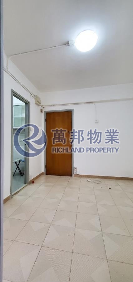 FOOK ON BLDG Tai Po M W141897 For Buy
