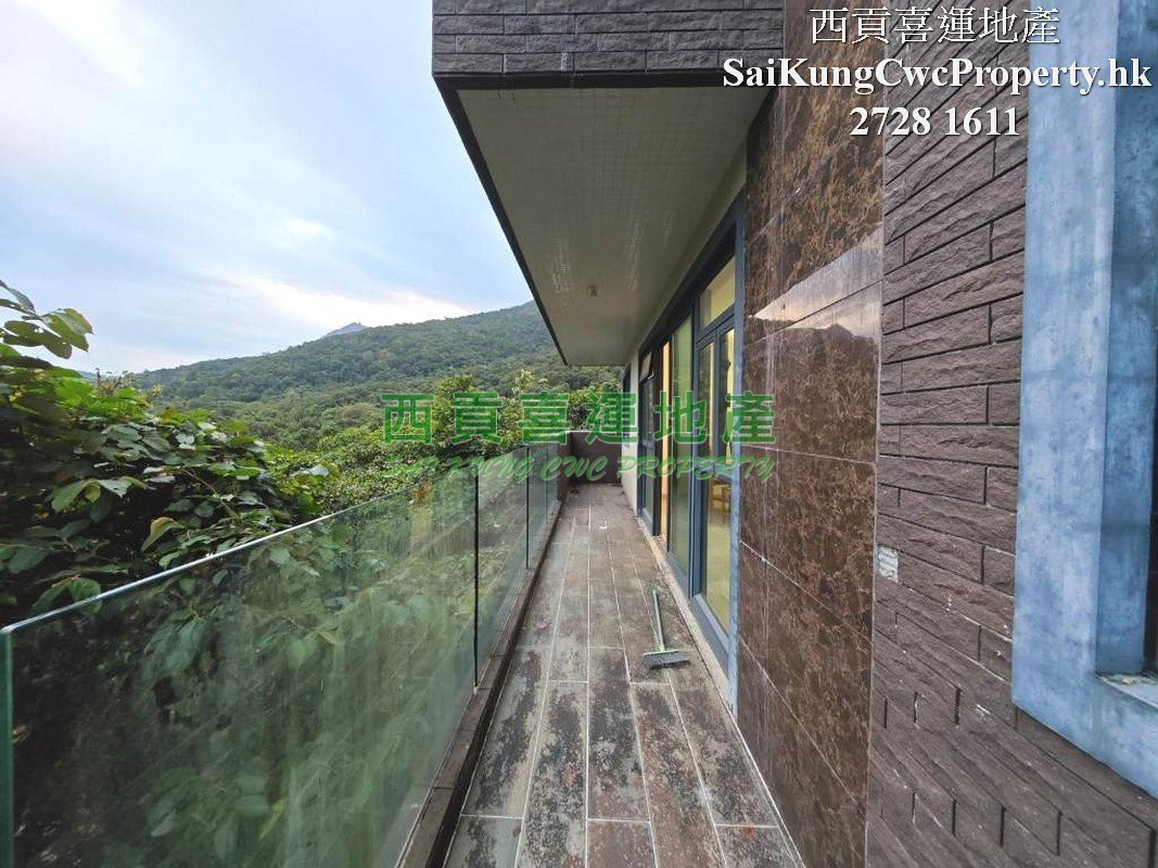 Sai Kung Quiet Hilltop*1/F with Balcony Sai Kung 019882 For Buy