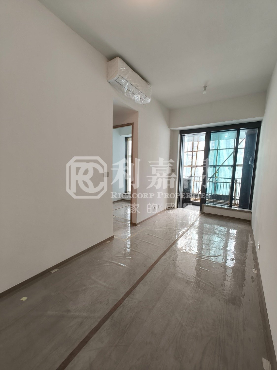 101 KINGS RD North Point 1608168 For Buy