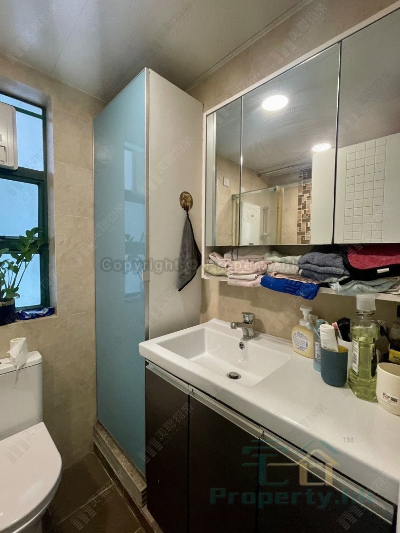 EAST POINT CITY BLK 01 Tseung Kwan O H 1789012 For Buy