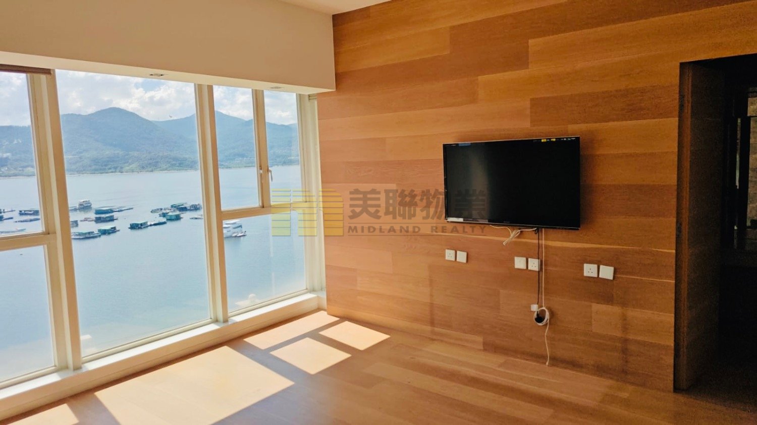 BEVERLY HILLS BOULEVARD DE FORET Tai Po 1758946 For Buy