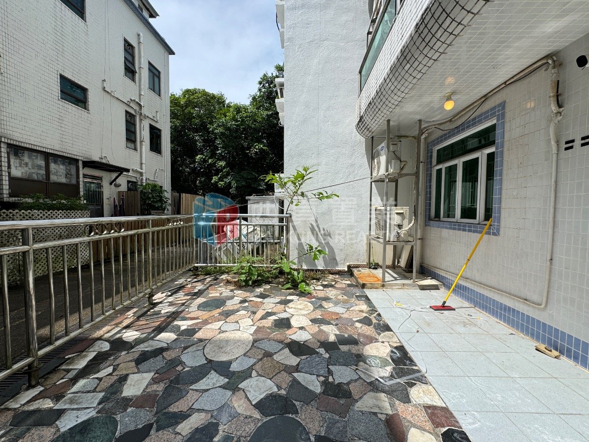 PAK KONG SAN TSUEN