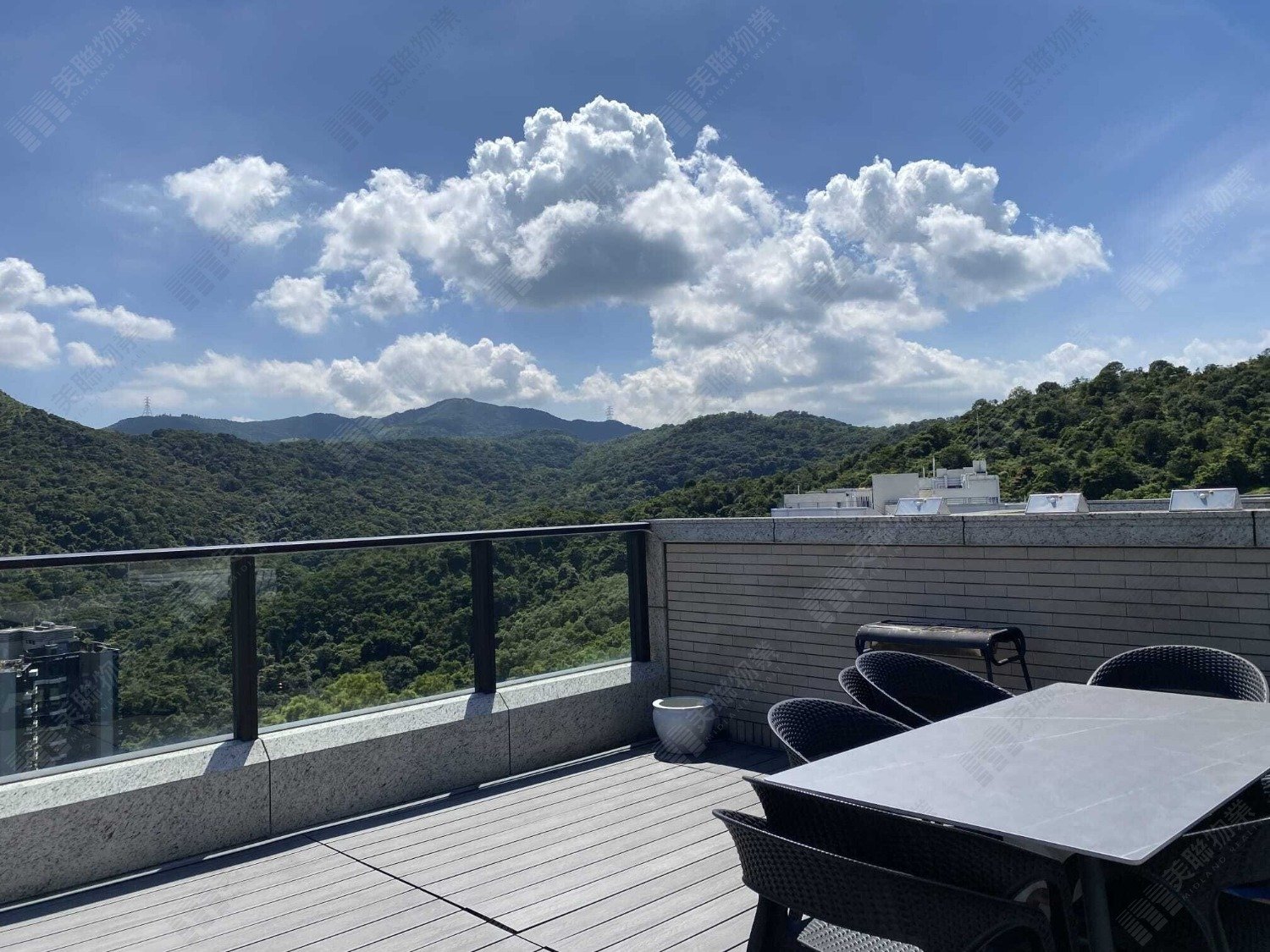ST MORITZ APEX 02 Shatin H 1706639 For Buy