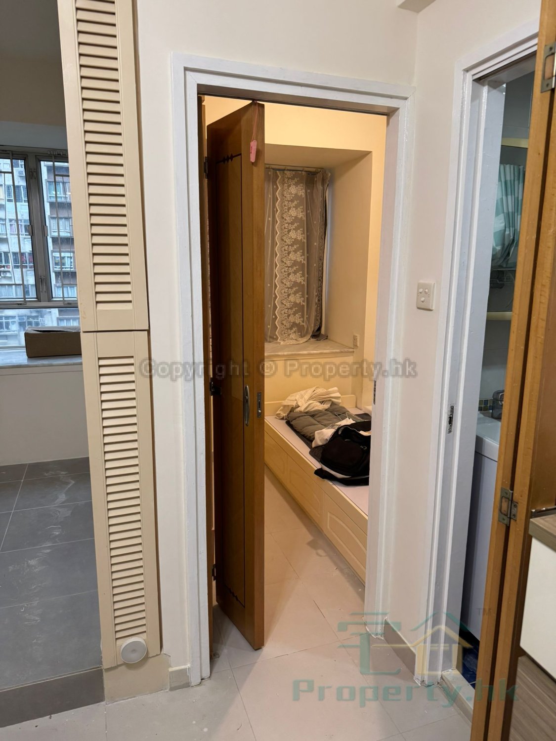 TAK BO GDN BLK F Ngau Tau Kok H 013289 For Buy