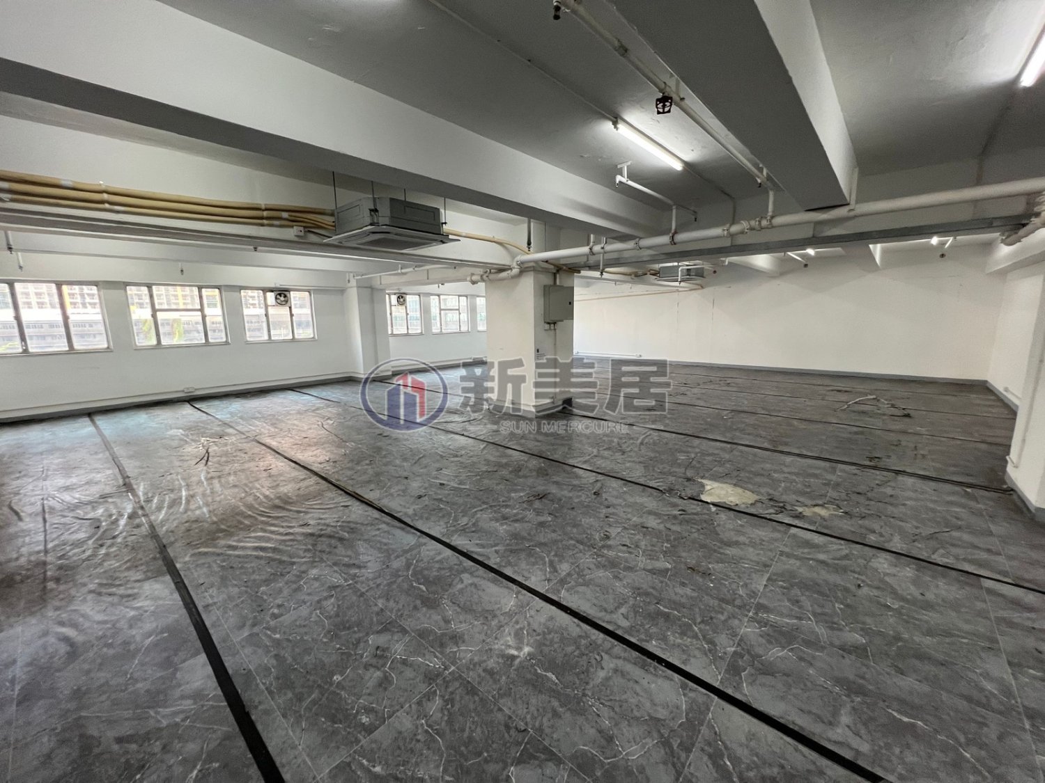 PRINCE IND BLDG San Po Kong L 007977 For Buy