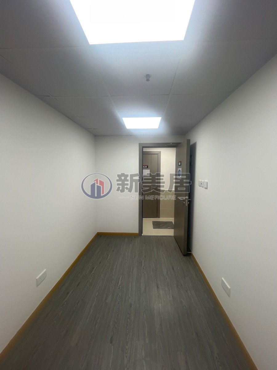 LUK HOP IND BLDG San Po Kong M 005525 For Buy