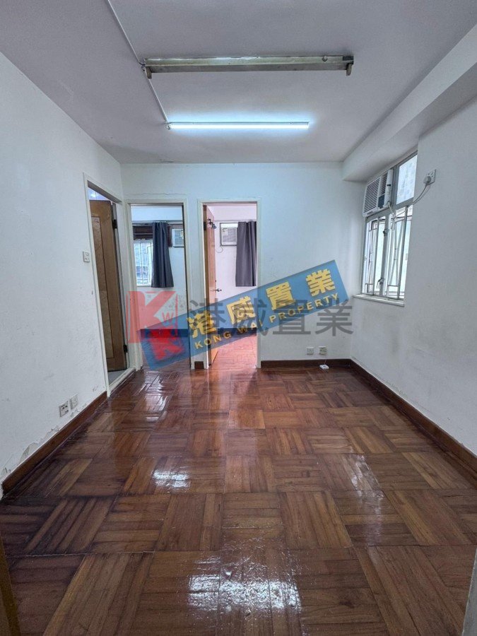 MERLIN CTR BLK A Sham Shui Po L U000295 For Buy