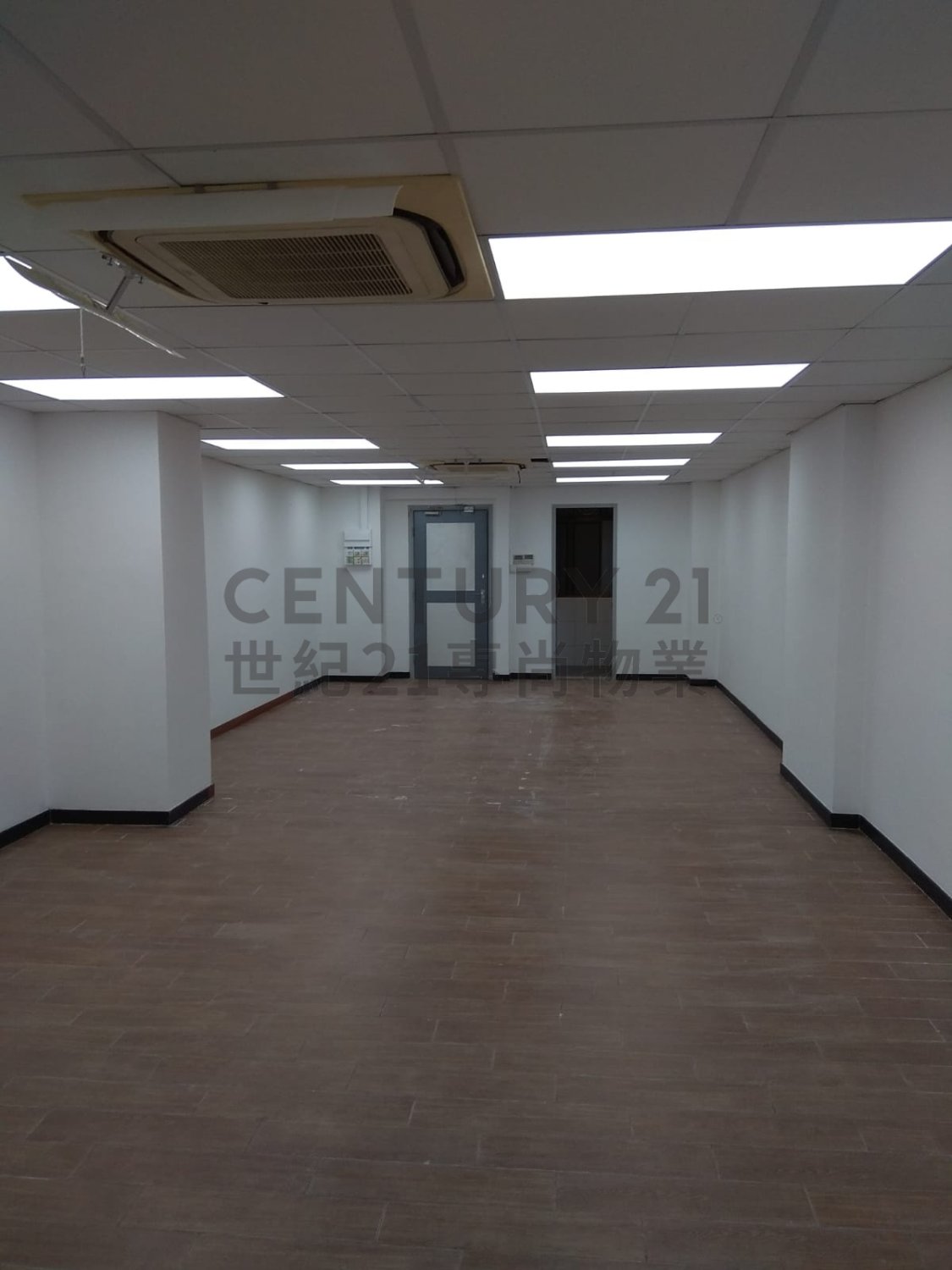 MACY CTR Tai Kok Tsui L C018079 For Buy