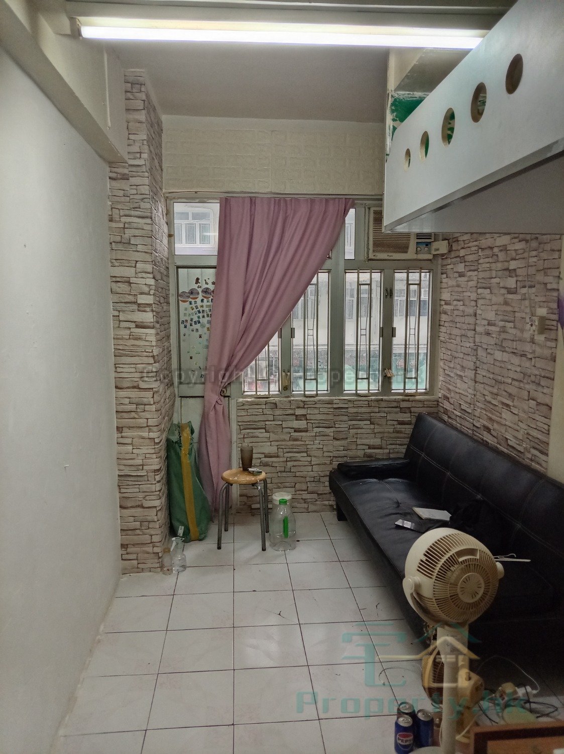 KIU YU MANS To Kwa Wan L 1781938 For Buy