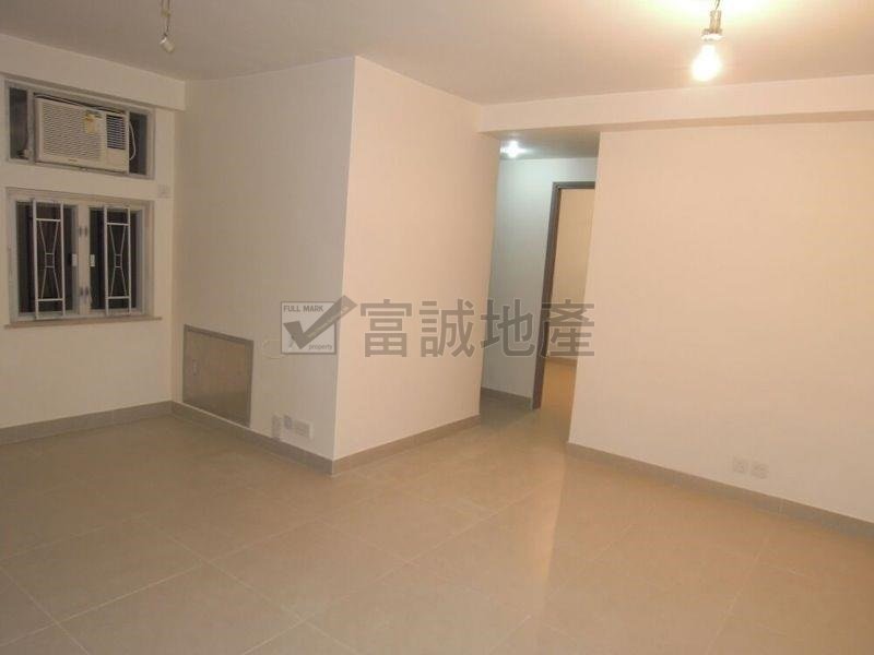 KING SHAN COURT   Ngau Chi Wan L N084814 For Buy