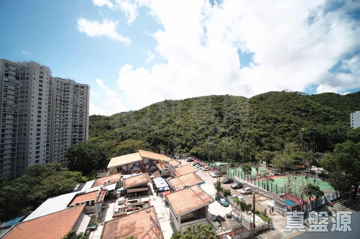 OXFORD COURT BLK 01 North Point Hill H 1679996 For Buy