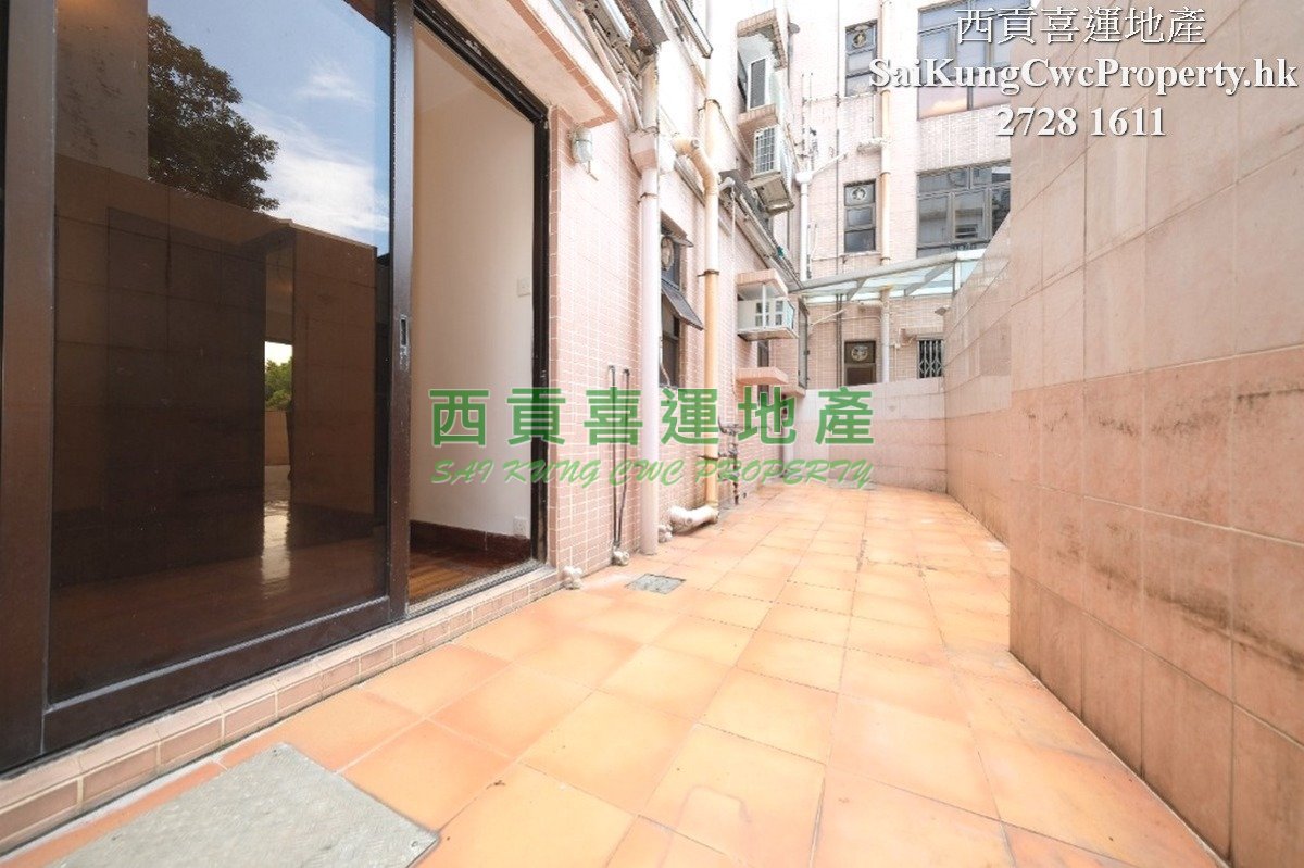 G/F with Terrace*Short Walk to Town Sai Kung G 033093 For Buy