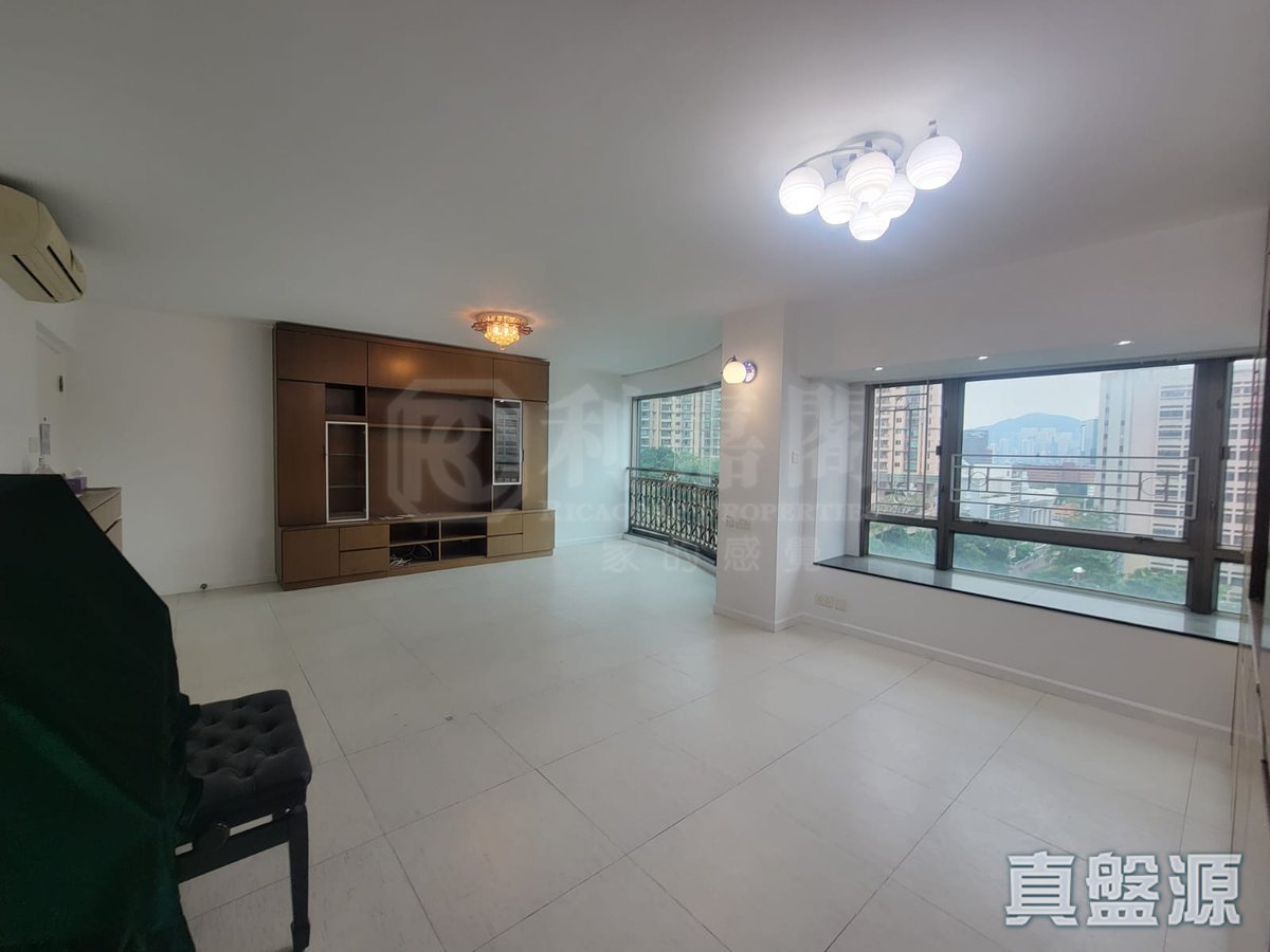 KING'S PARK VILLA BLK 05 Yau Ma Tei M 1773978 For Buy