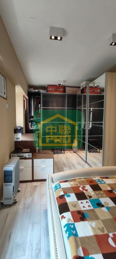 PRISTINE VILLA BLK 02 Shatin T179847 For Buy