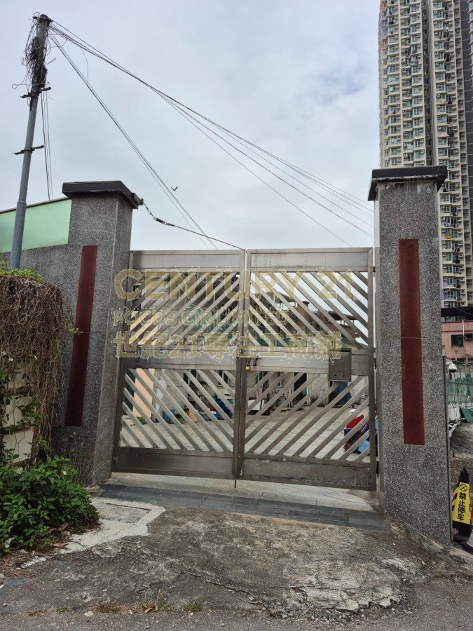 TSZ TIN TSUEN 78 Tuen Mun K200560 For Buy
