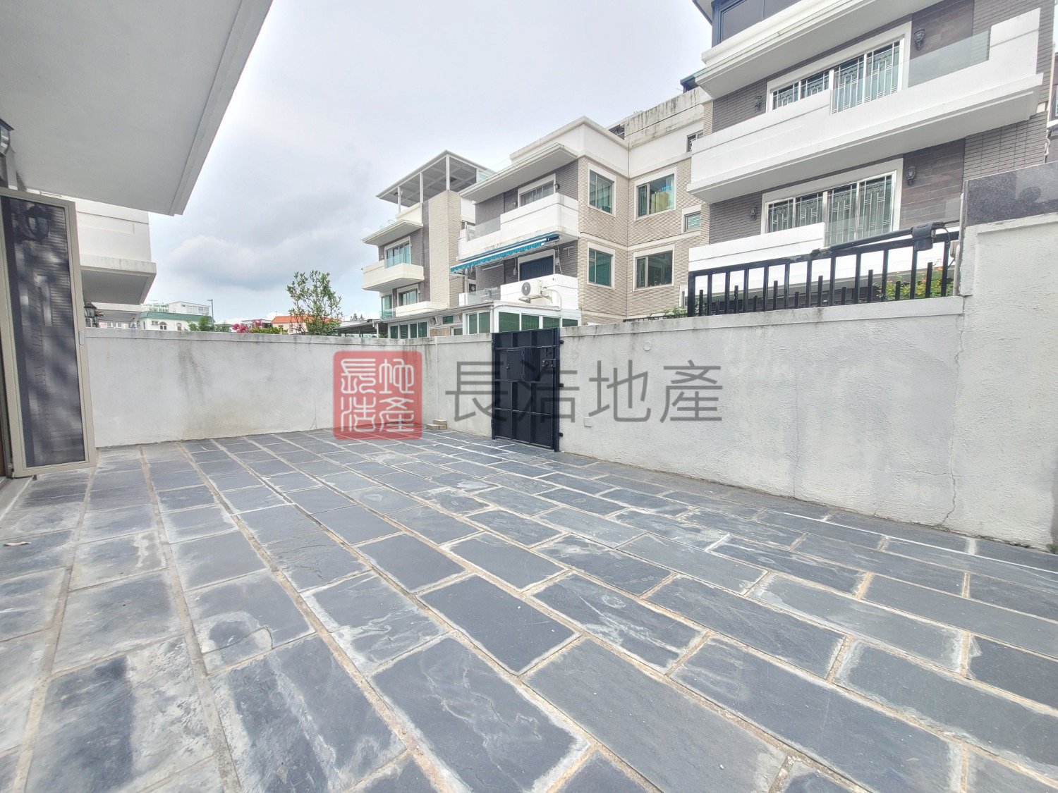88 Yuen Long All 1736010 For Buy