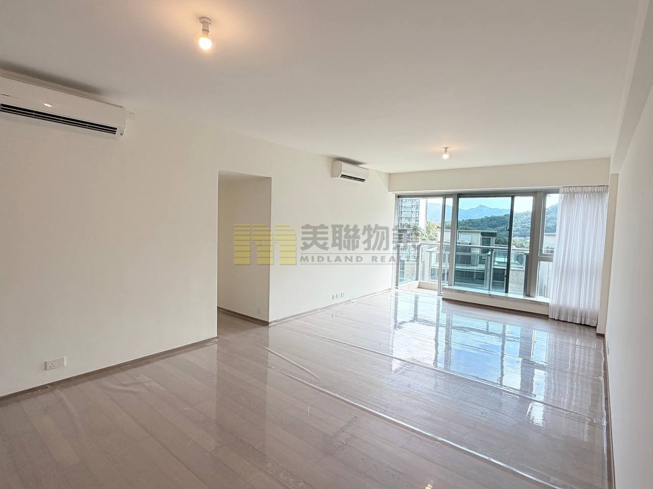MOUNT REGALIA Shatin 1764118 For Buy